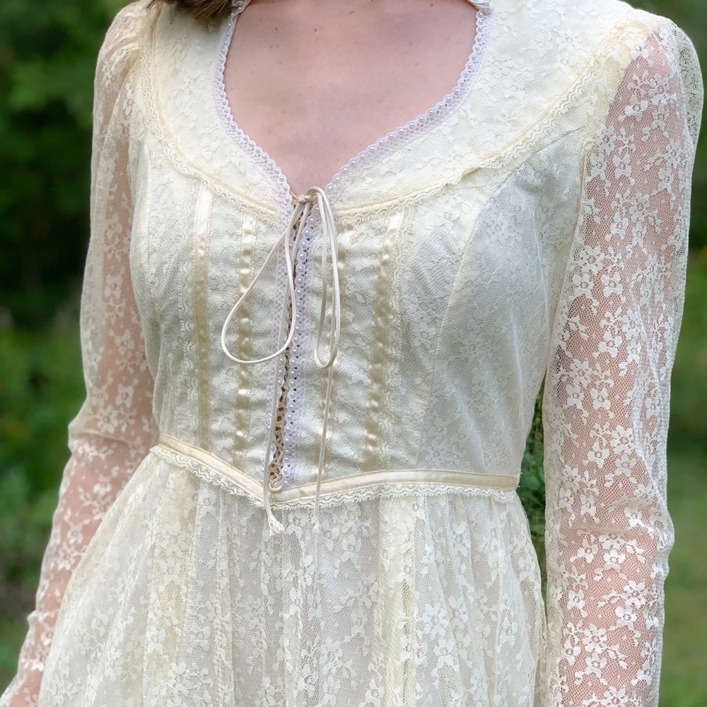 Gunne Sax Romantic Cream Lace Long Dress, S. - Picture 1 of 16
